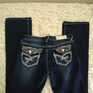 Amethyst Dark Denim Flare/Bootcut Juniors Size 7